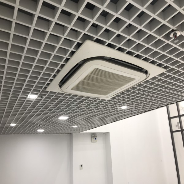 Trần nhôm Cell Caro 100x100